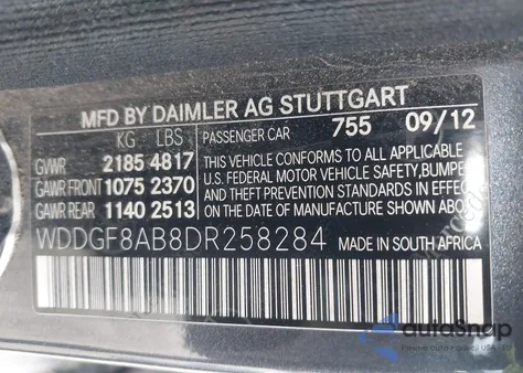 2013 Mercedes-Benz C 300 Luxury 4Matic/Sport 4Matic из США, поврежденный, VIN WDDGF8AB8DR258284